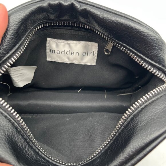 Madden Girl Black Millie Camera Mini Crossbody Bag - Picture 10 of 11